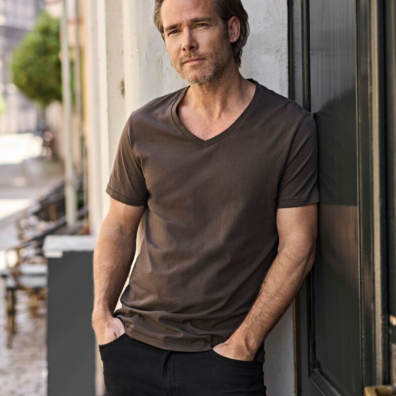Men's Luxury V-Neck Tee Thumbnail