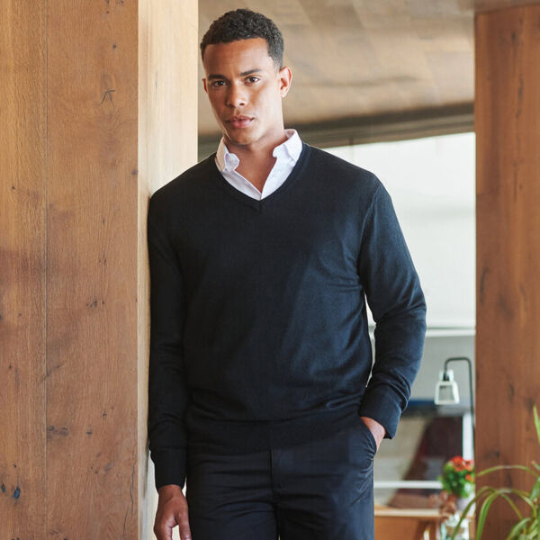 Henbury Mens Cashmere touch acrylic v-neck jumper Thumbnail