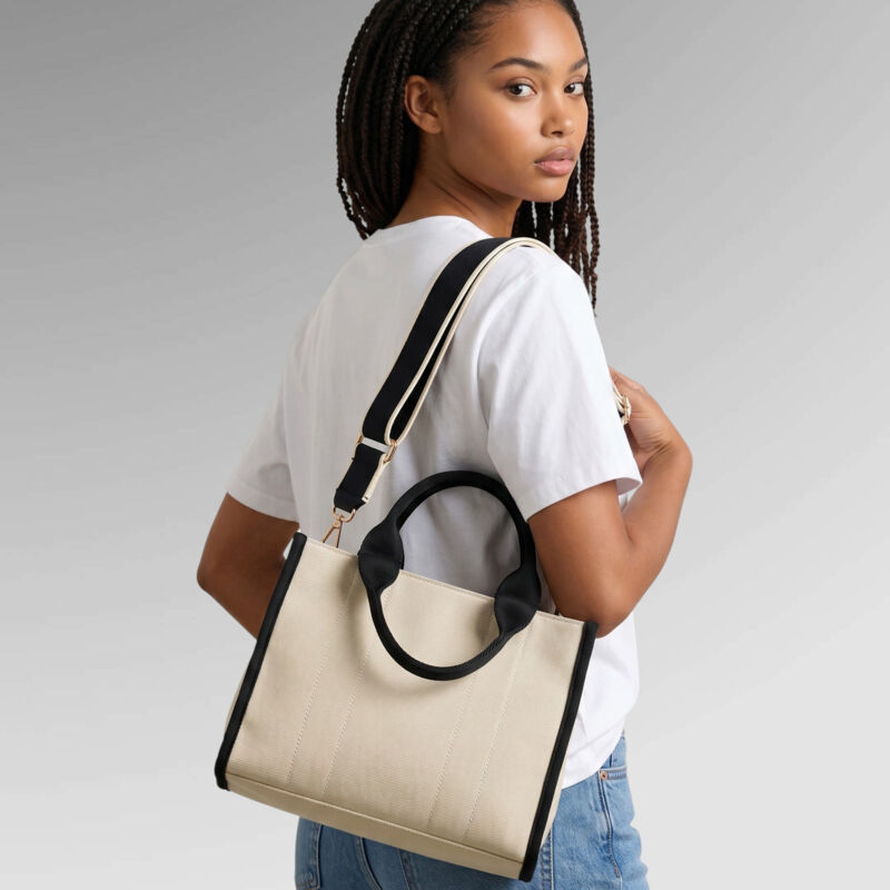 Quadra Puerto Medium Tote Bag Thumbnail